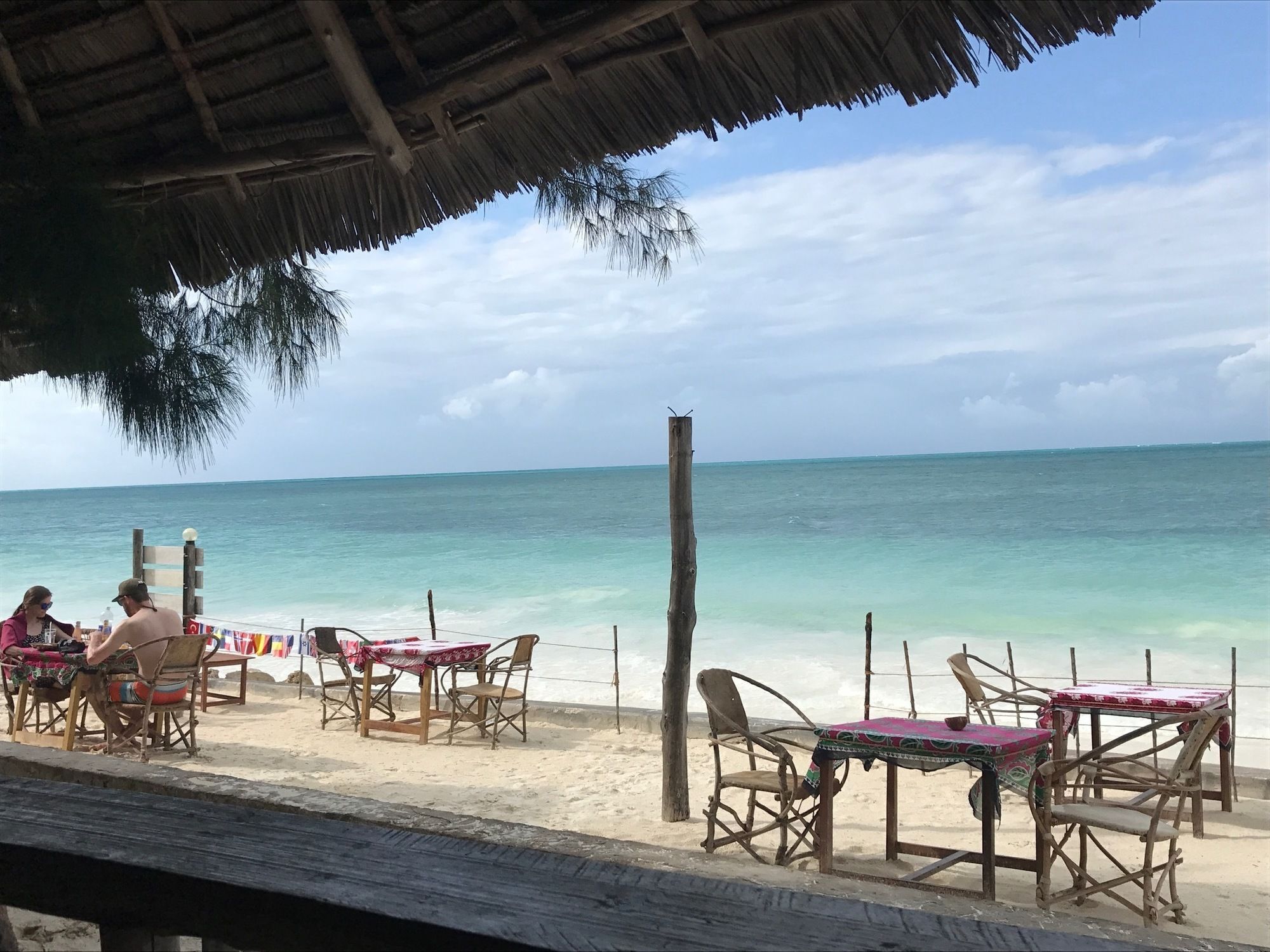Garden Beach Bungalows Джамбиани Екстериор снимка